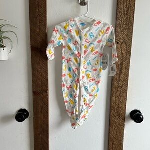 New Bon Bebe Colorful Alphabet Baby Button Down Footies One-Piece Size 6-9 Month
